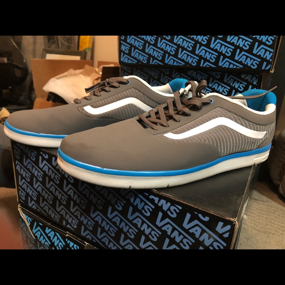 Vans LXVI Graphs